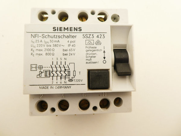 Siemens NFI-Schutzschalter / 5SZ3 423 / 25A / 30mA / 4Polig